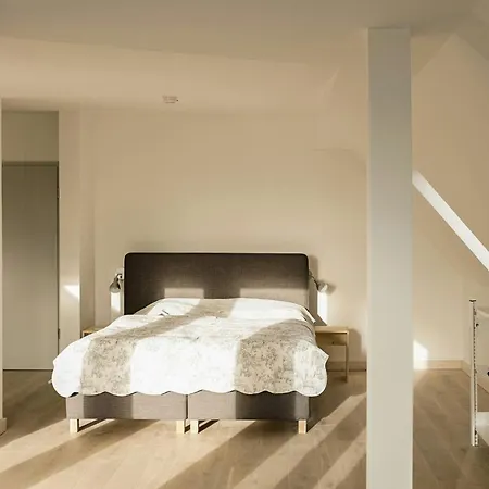 Hébergement de vacances Attic In A Manor House On Ruegen